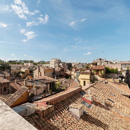 Apartment With Terrace In Via Del Pellegrino - FromhometoRzym Zewnętrze zdjęcie